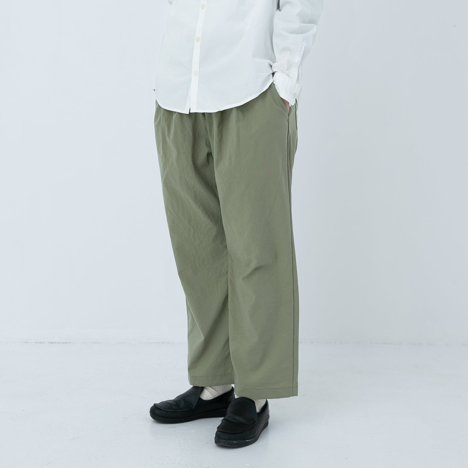 Nylon relax pants<br>No.2425