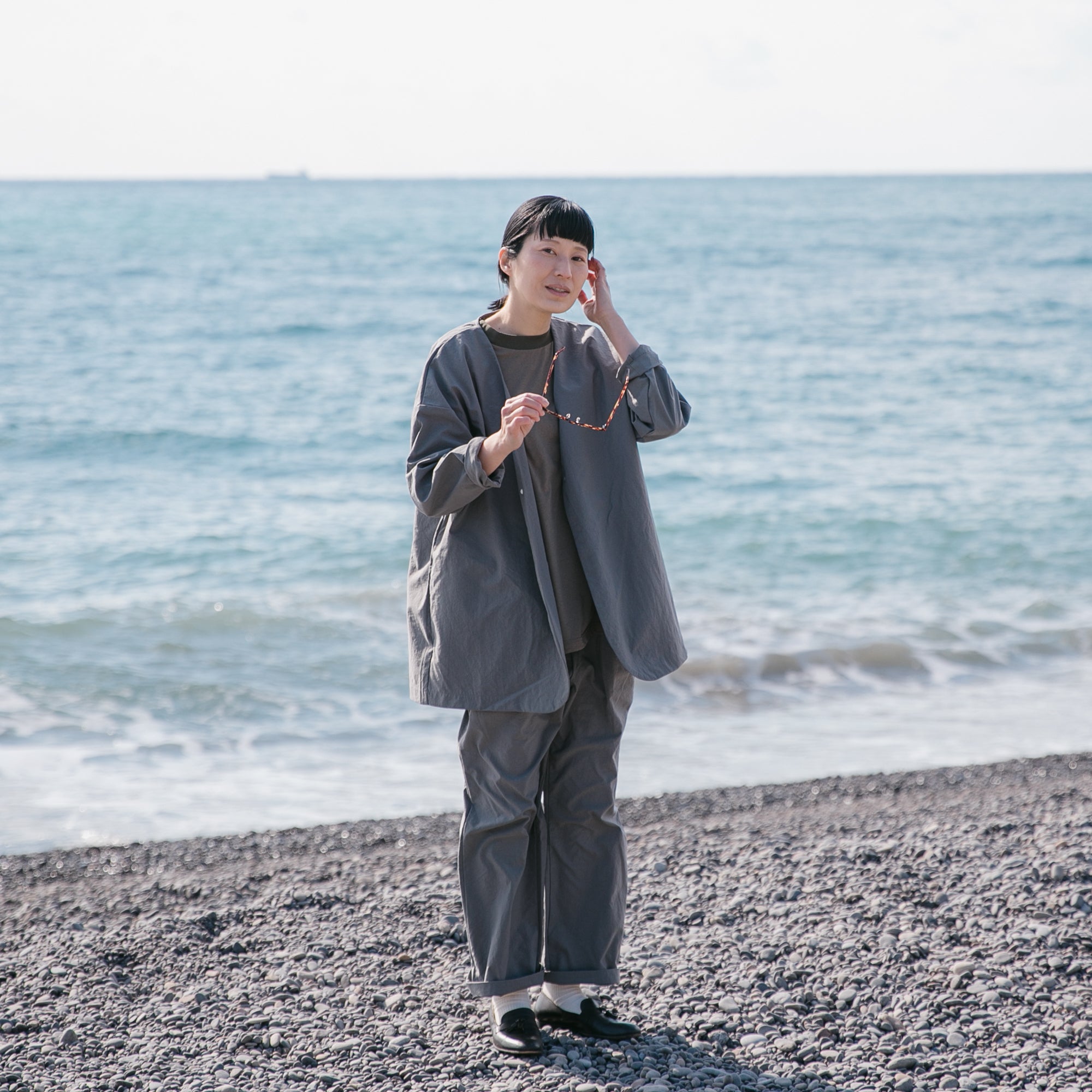 Nylon round cardigan<br>No.2424