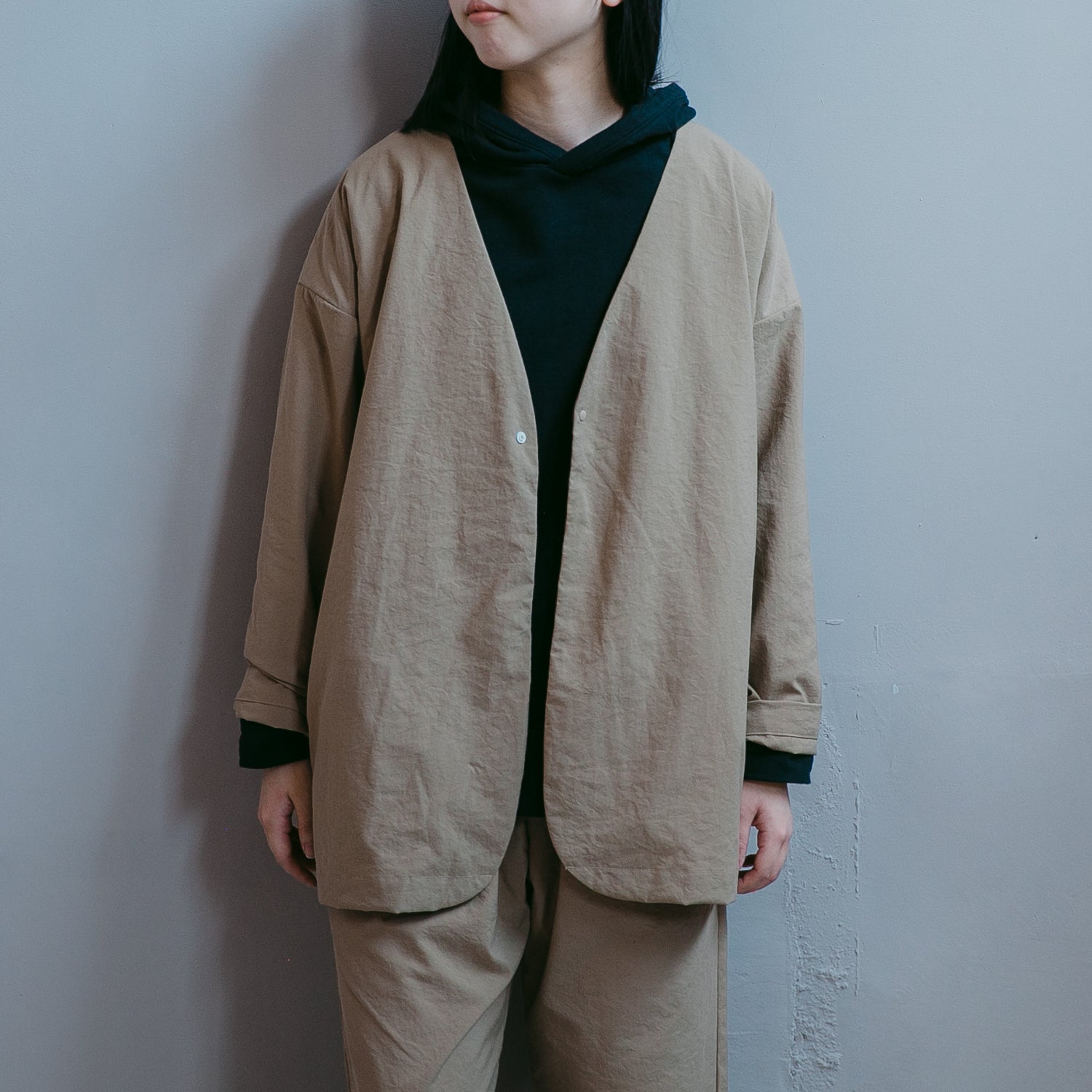 Nylon round cardigan<br>No.2424