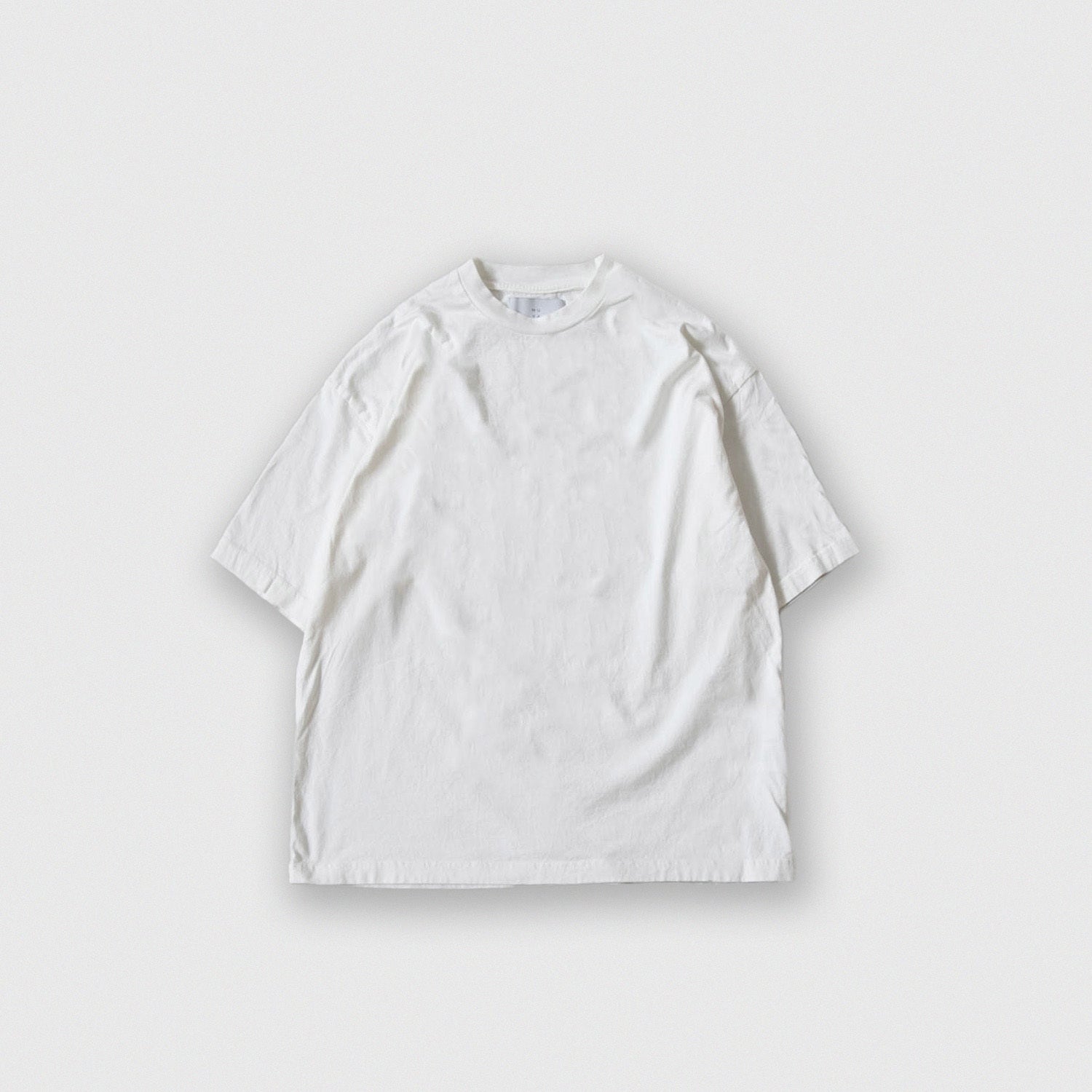 Straight T-shirts<br> No.2214