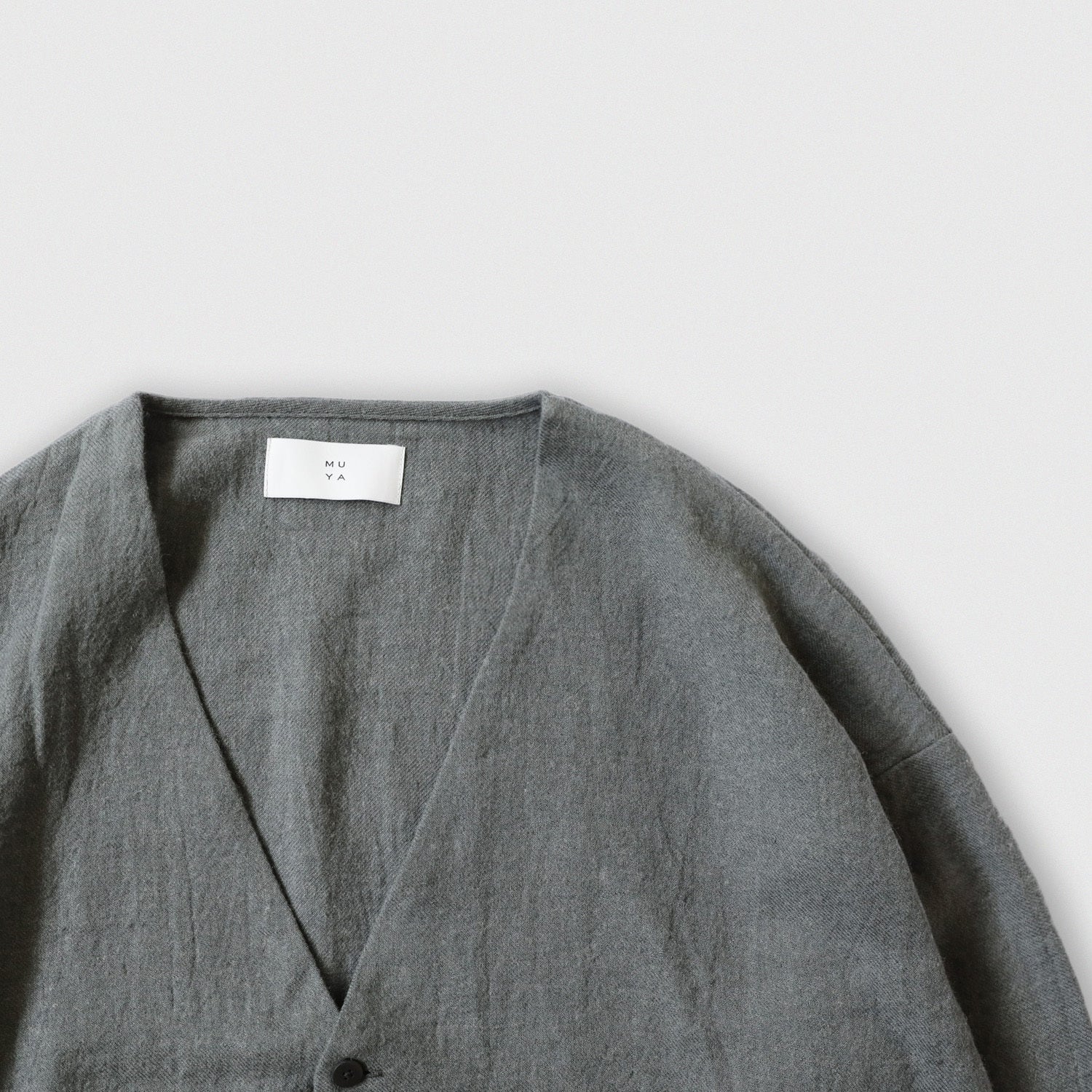 Round cardigan<br> No.2540