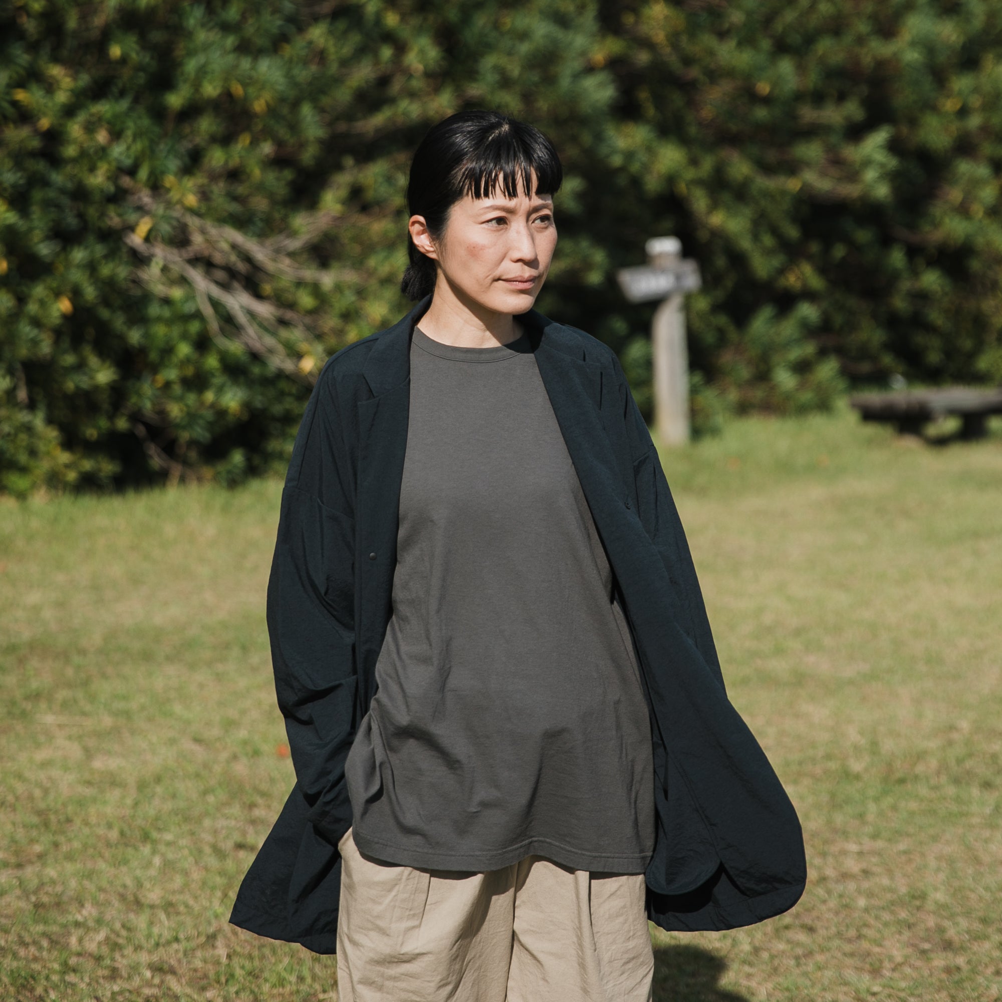 Nylon round cardigan<br> tailored collar<br> No.2560