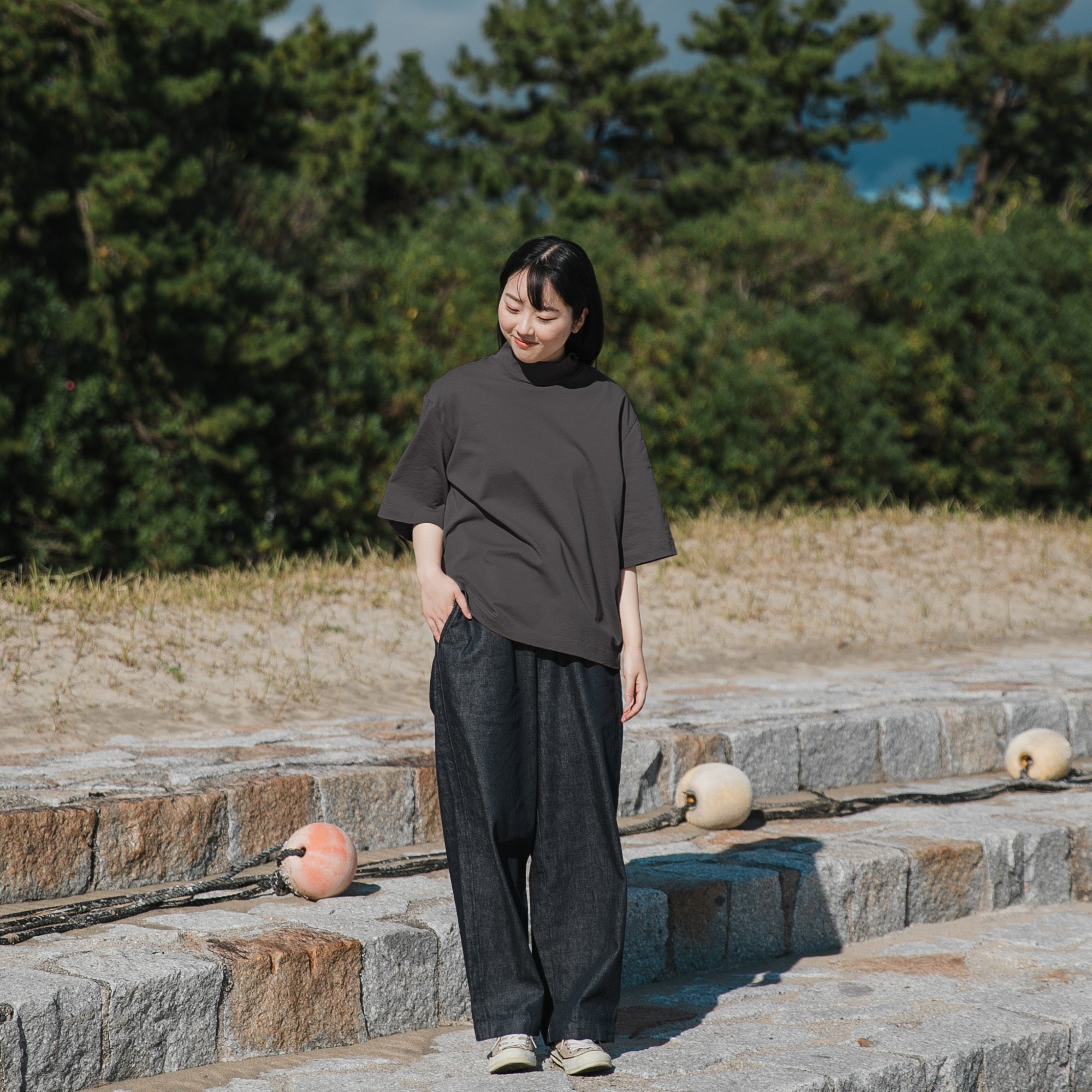 Half sleeve<br>high neck T-shirts<br>No.2580