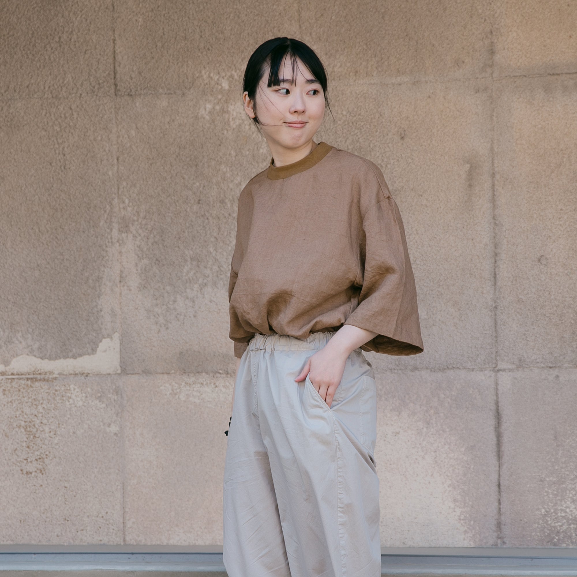Three quarter sleeve<br>T-shirts<br>No.2571