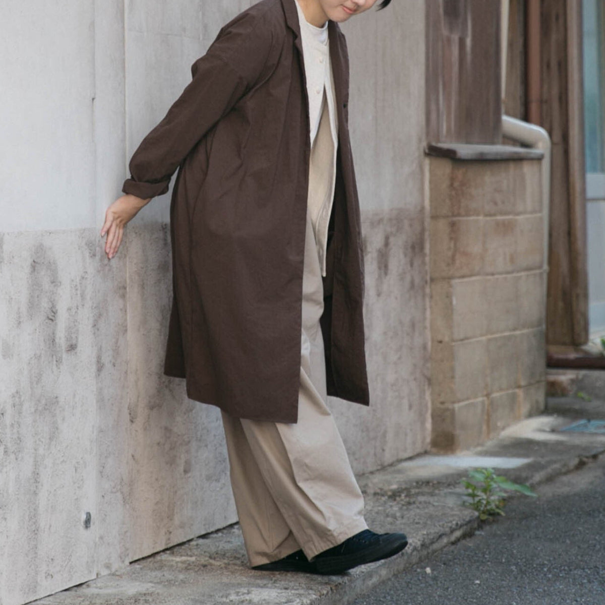 Nylon livery coat<br> tailored collar<br> No.2213