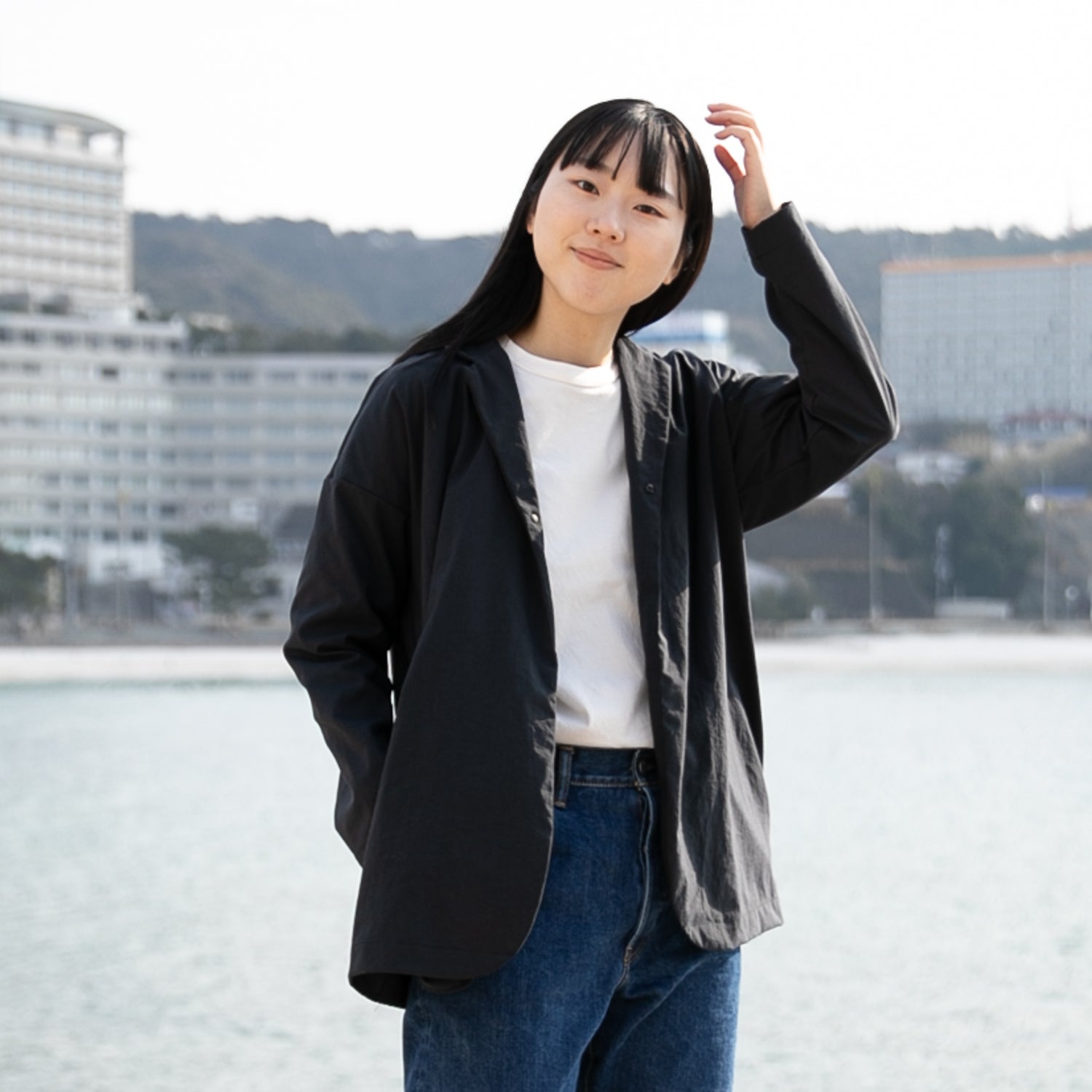 Nylon round cardigan<br>tailored collar<br>No.2560