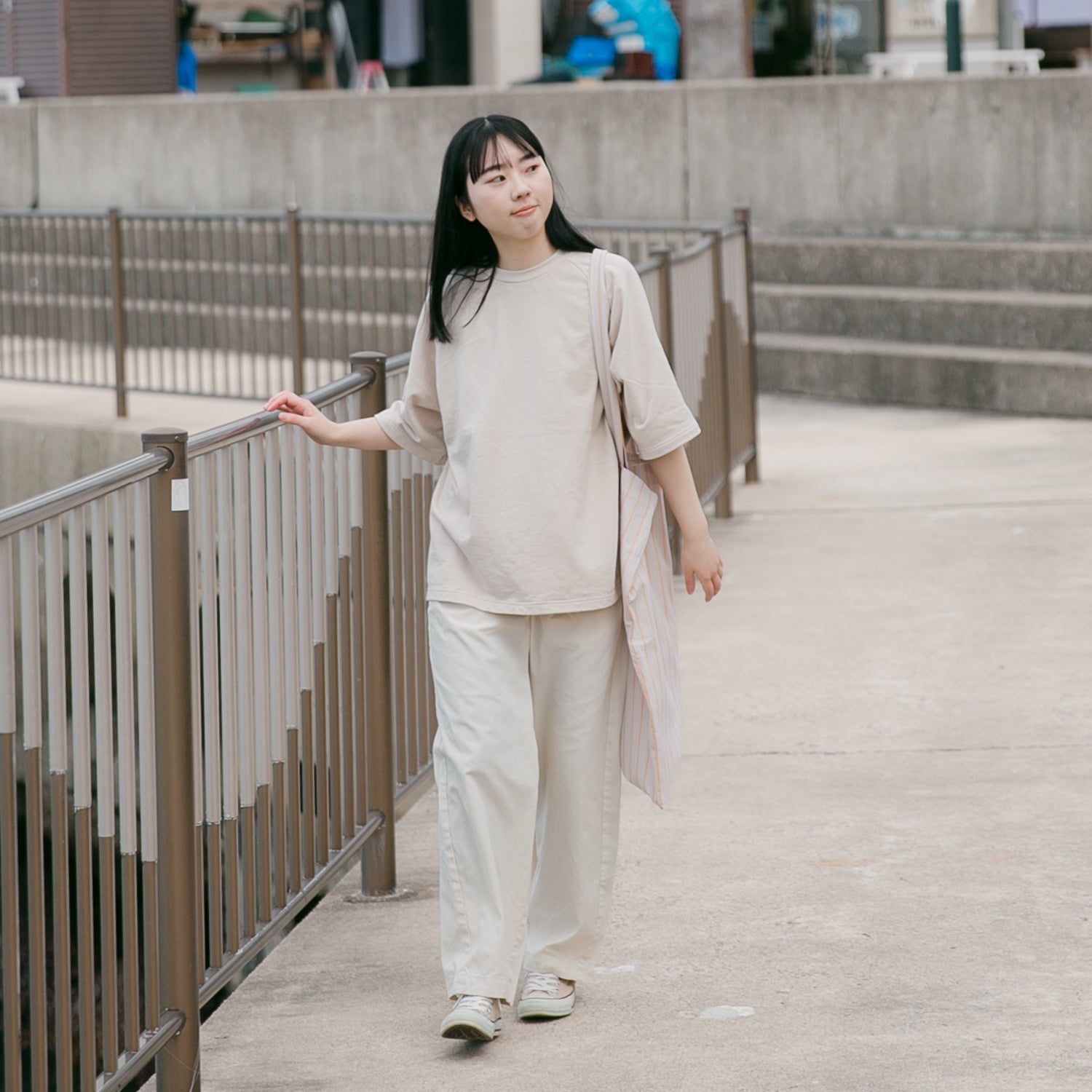 Raglan sleeve<br>straight T-shirts<br>No.2081