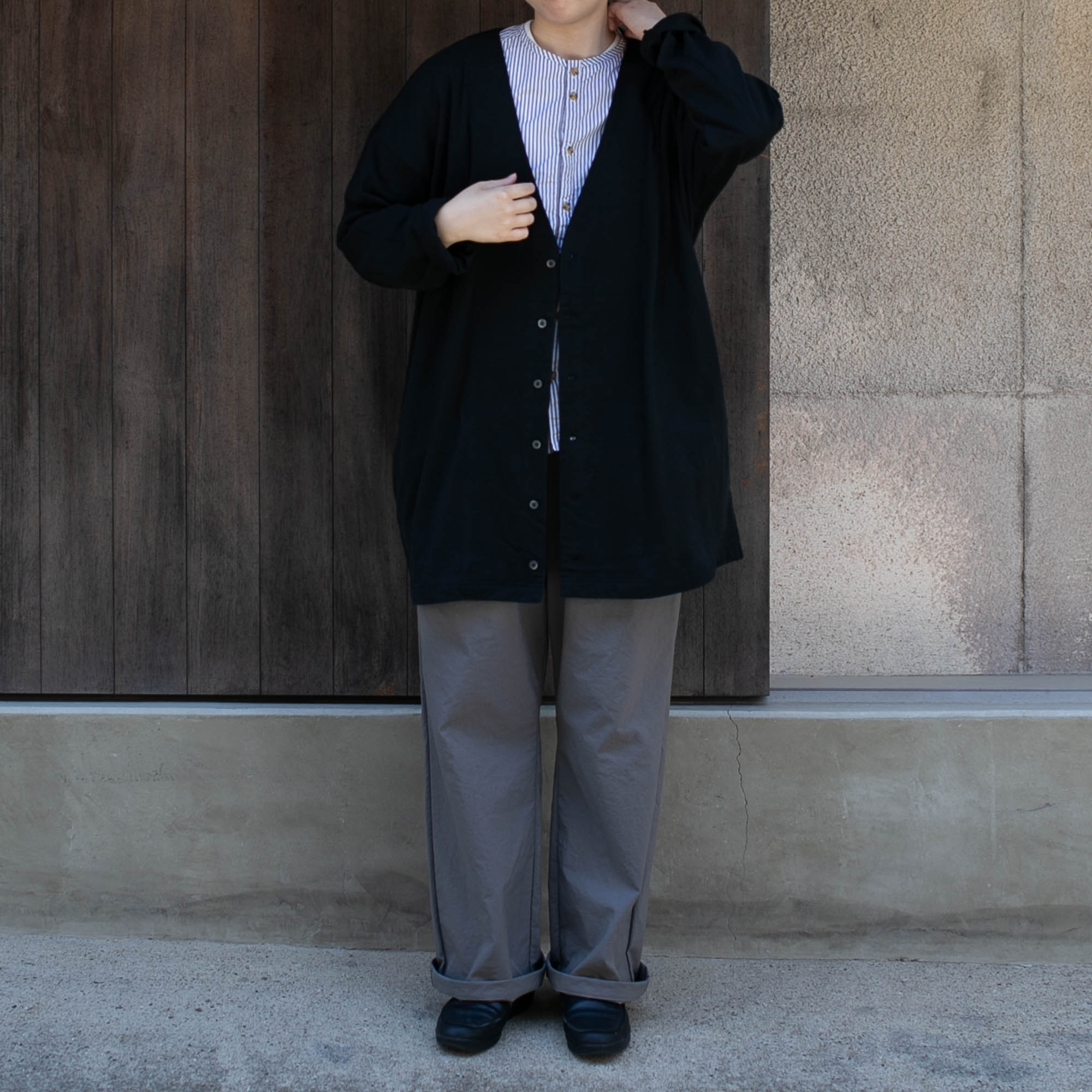 Vneck cardigan<br>No.2219-A
