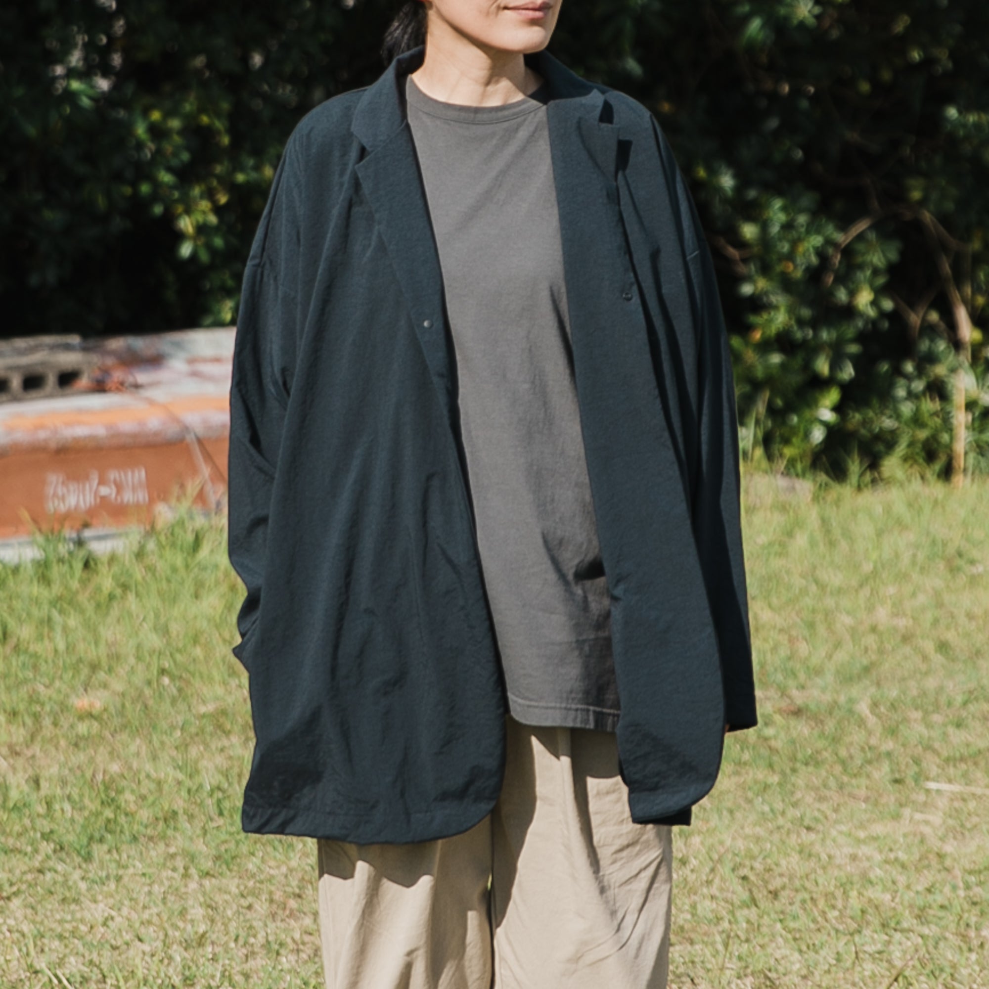 Nylon round cardigan<br>tailored collar<br>No.2560