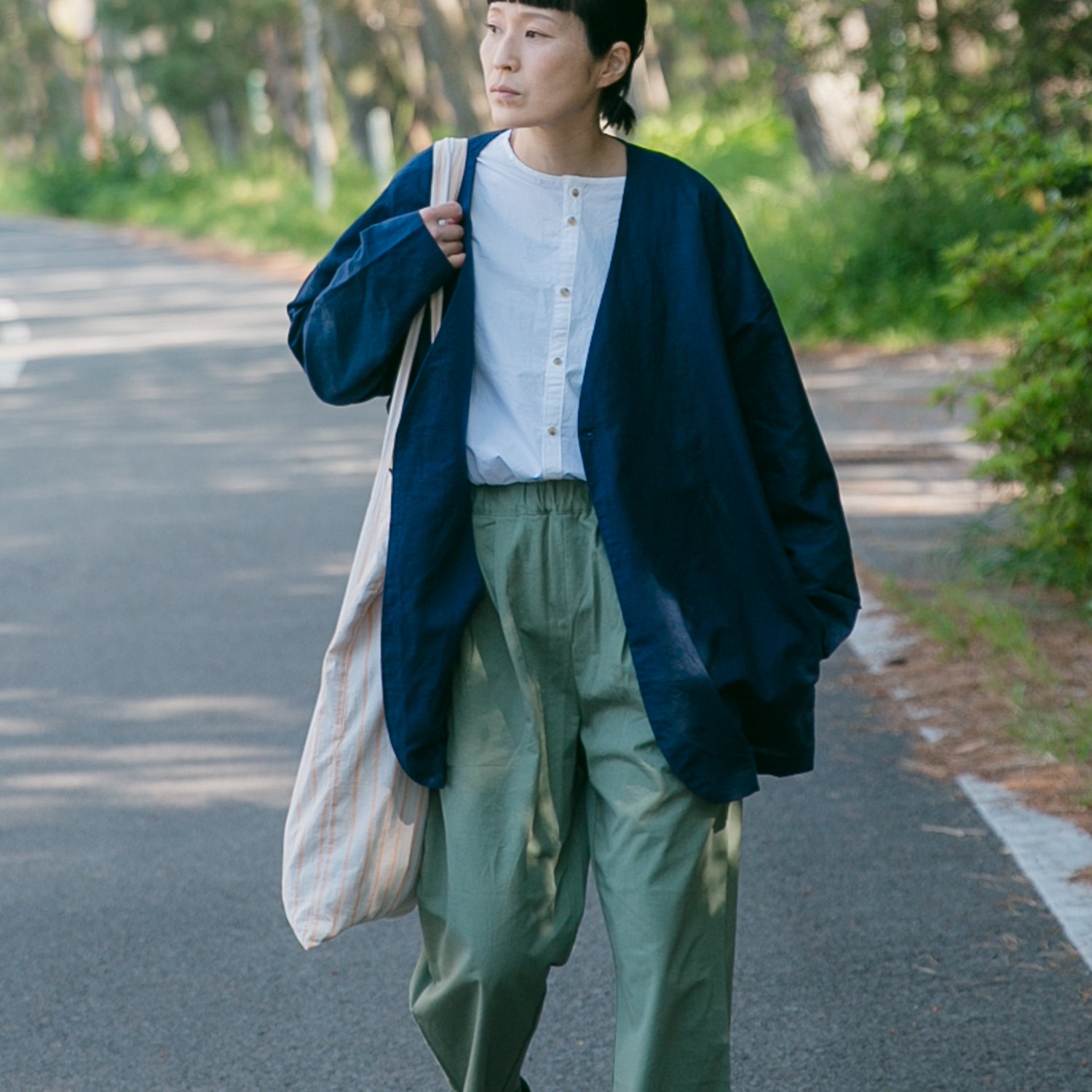Round cardigan<br>No.2568