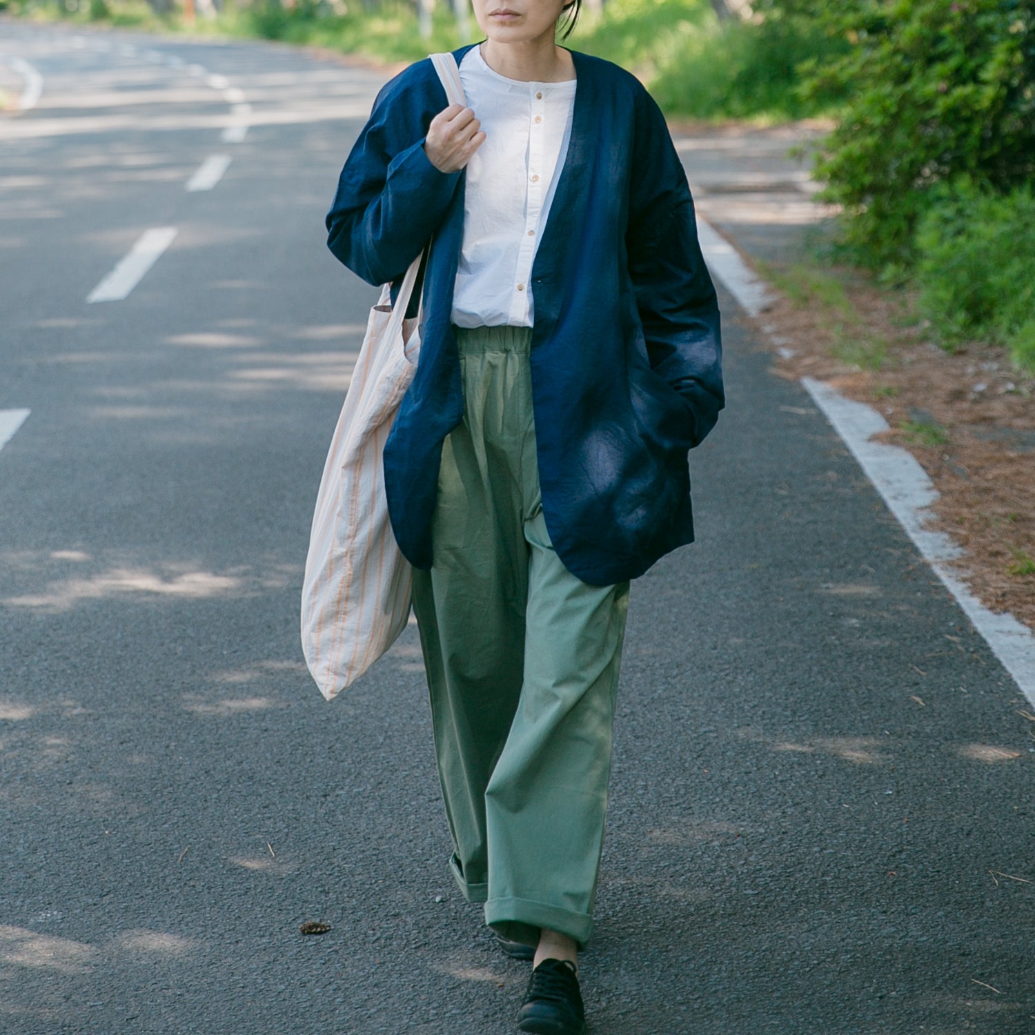 Round cardigan<br>No.2568