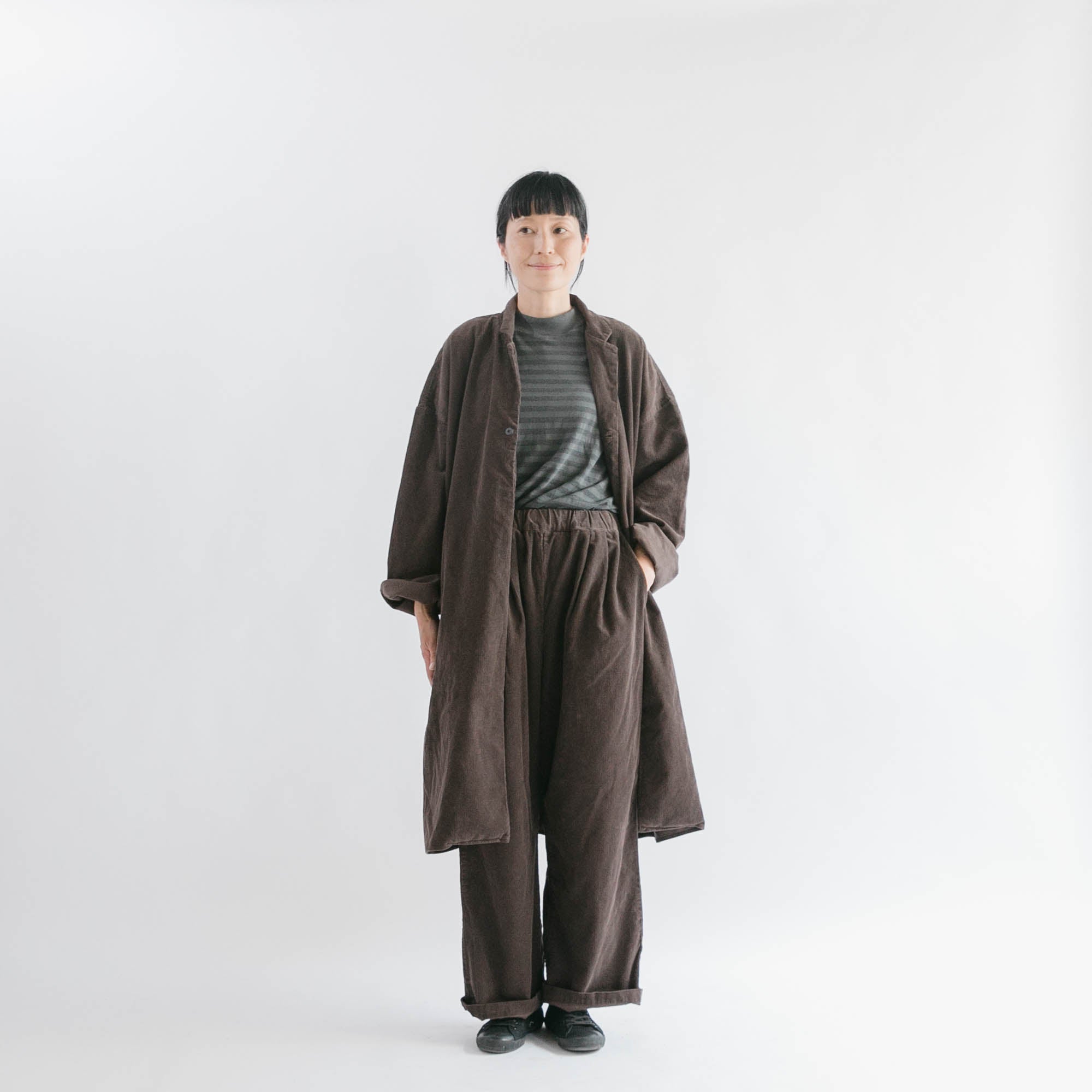 Corduroy<br> livery coat<br> tailored collar<br> No.2609
