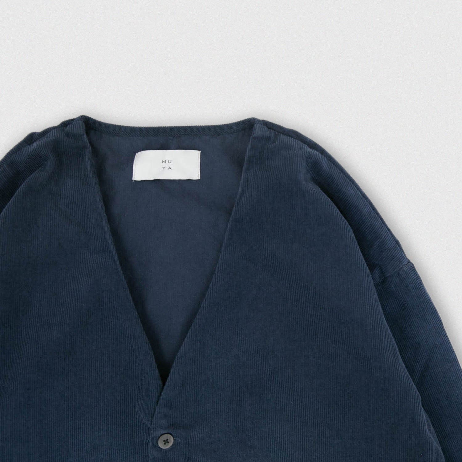 Corduroy<br> round cardigan<br> No.2610
