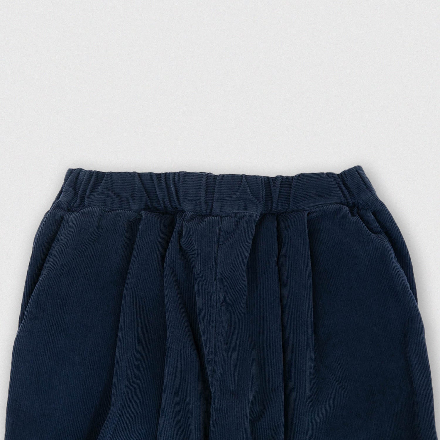 Corduroy<br> Relax semi-wide pants<br> No.2611