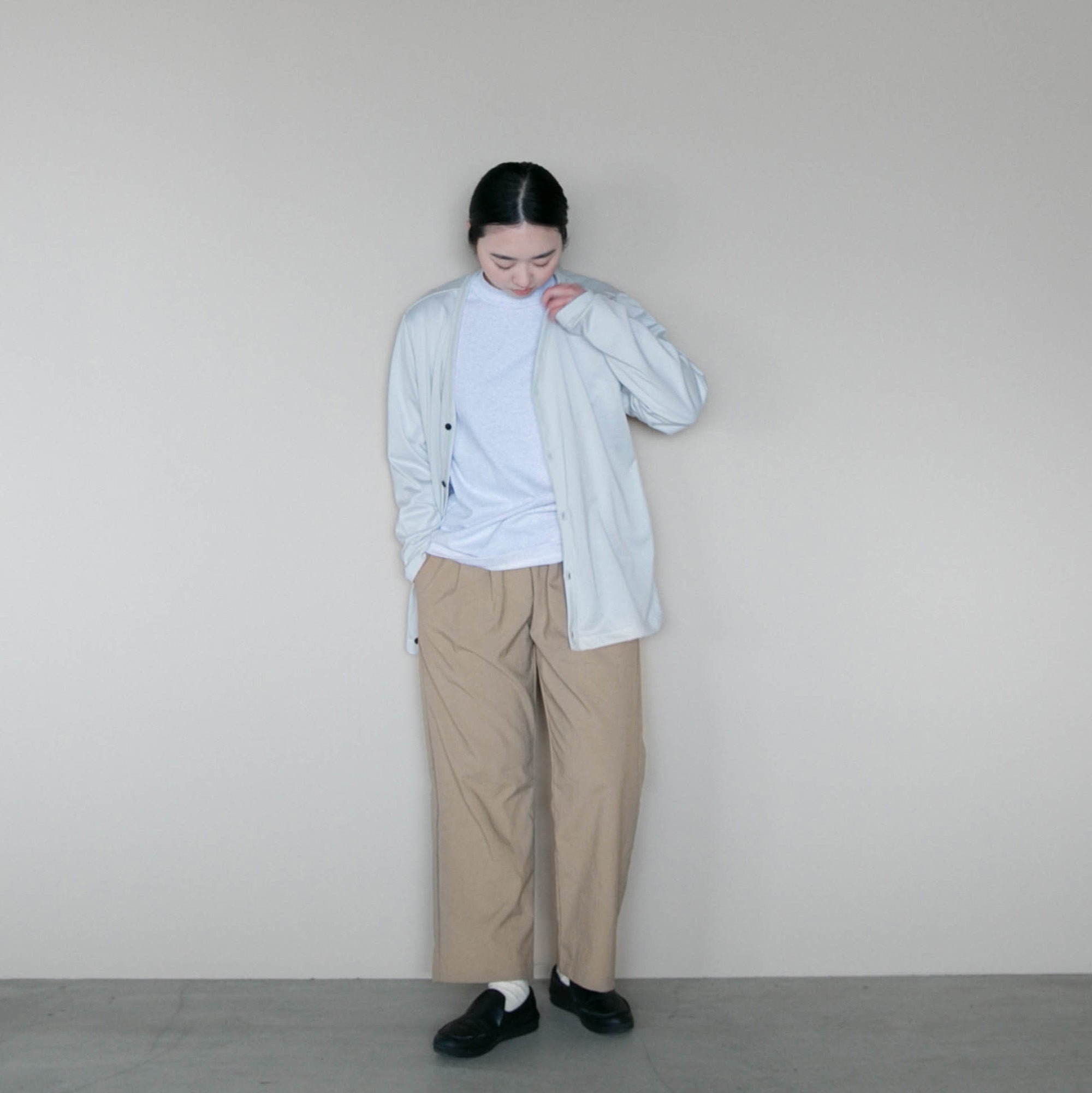 Vneck cardigan<br>No.2658