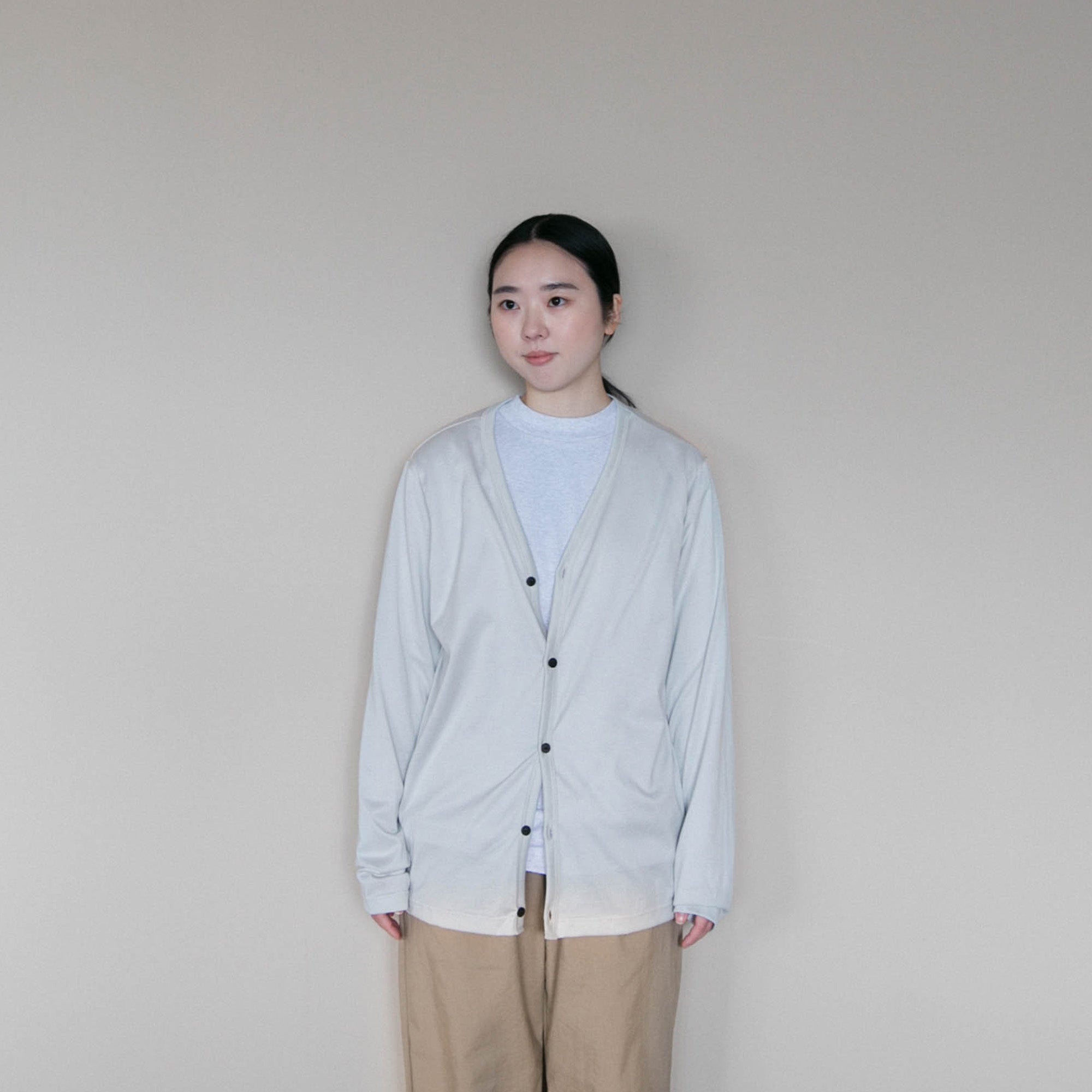 Vneck cardigan<br>No.2658