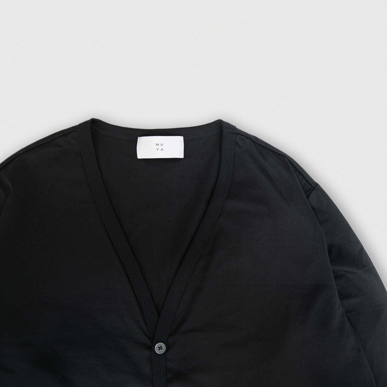 Vneck cardigan<br>No.2658
