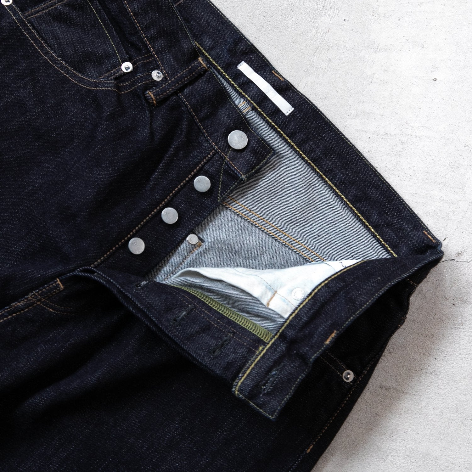 HATSKI/Wide Tapered Denim