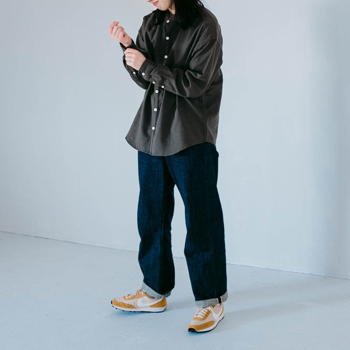 Drop shoulder<br>Atelier shirts relax<br>Stand collar<br>No. 2304