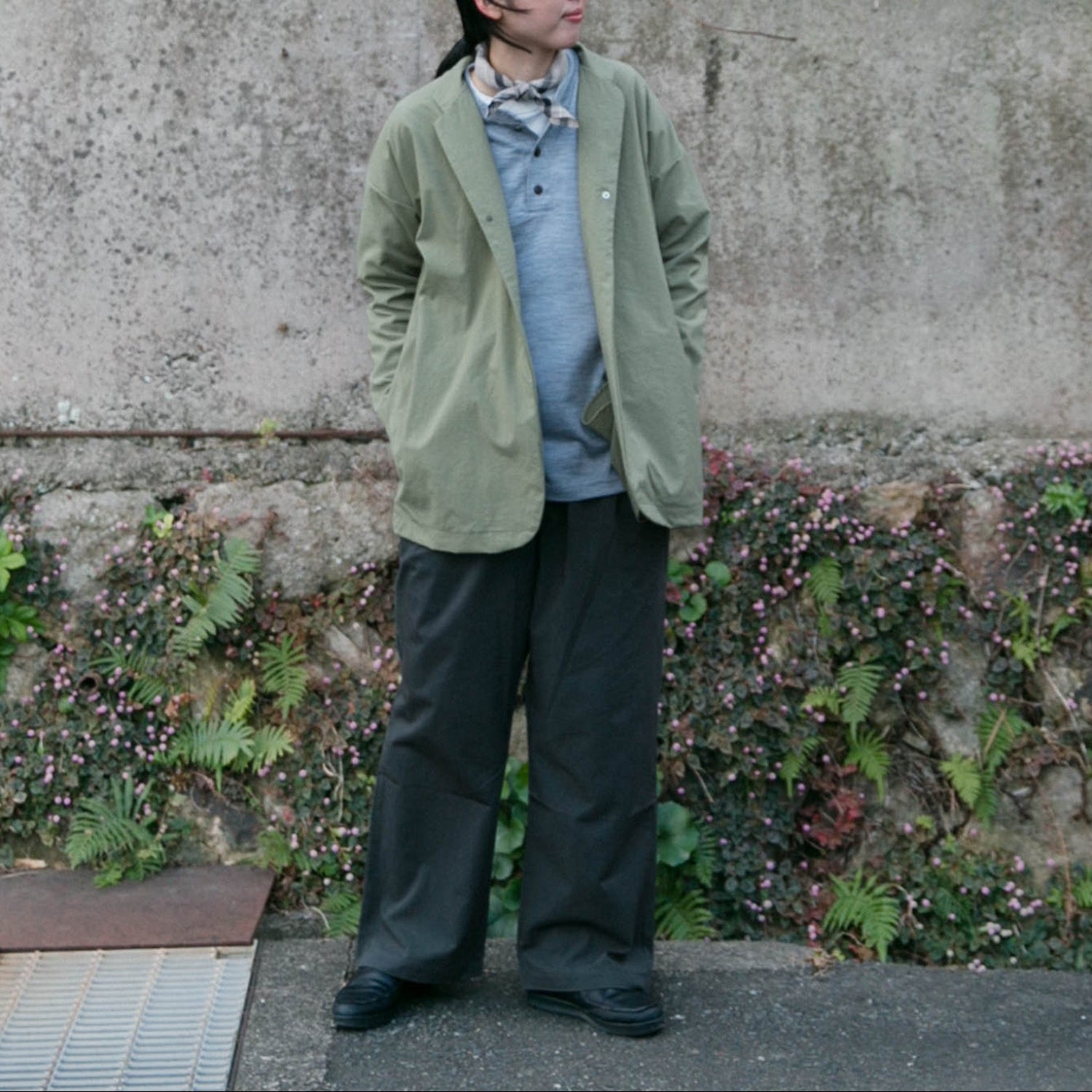 Nylon round cardigan<br> tailored collar<br> No.2560