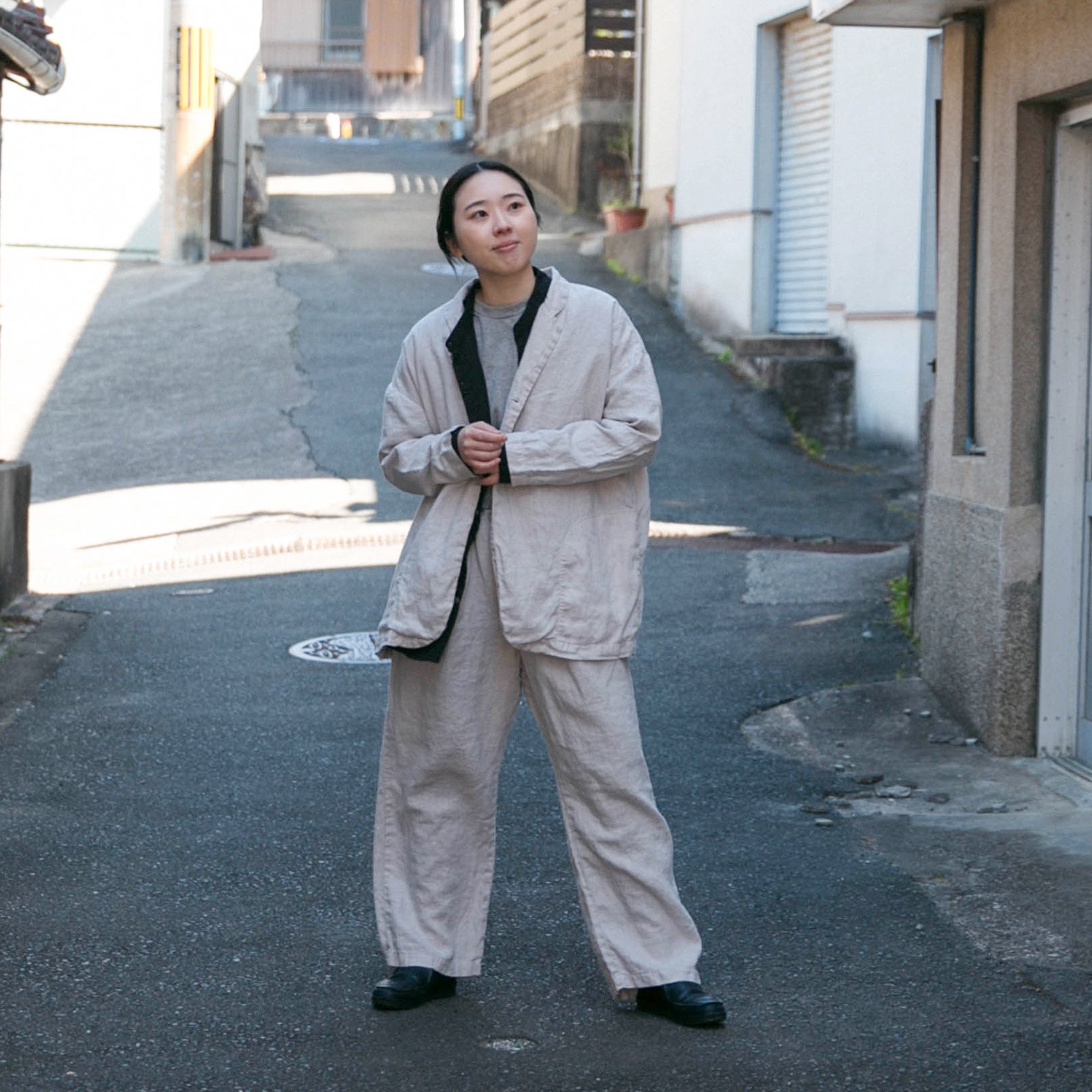 Linen round cardigan<br>tailored collar<br>No.2563