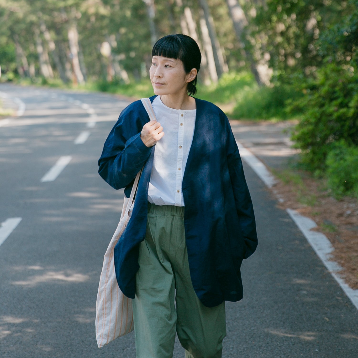 Round cardigan<br>No.2568