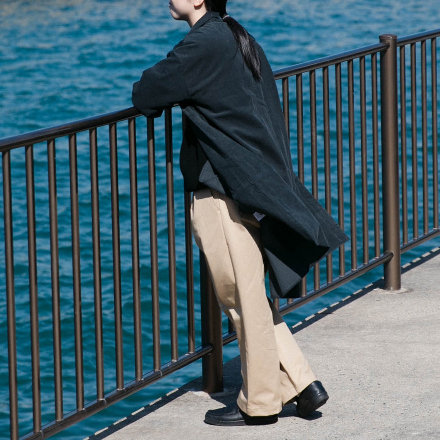 Corduroy<br> livery coat<br> tailored collar<br> No.2609