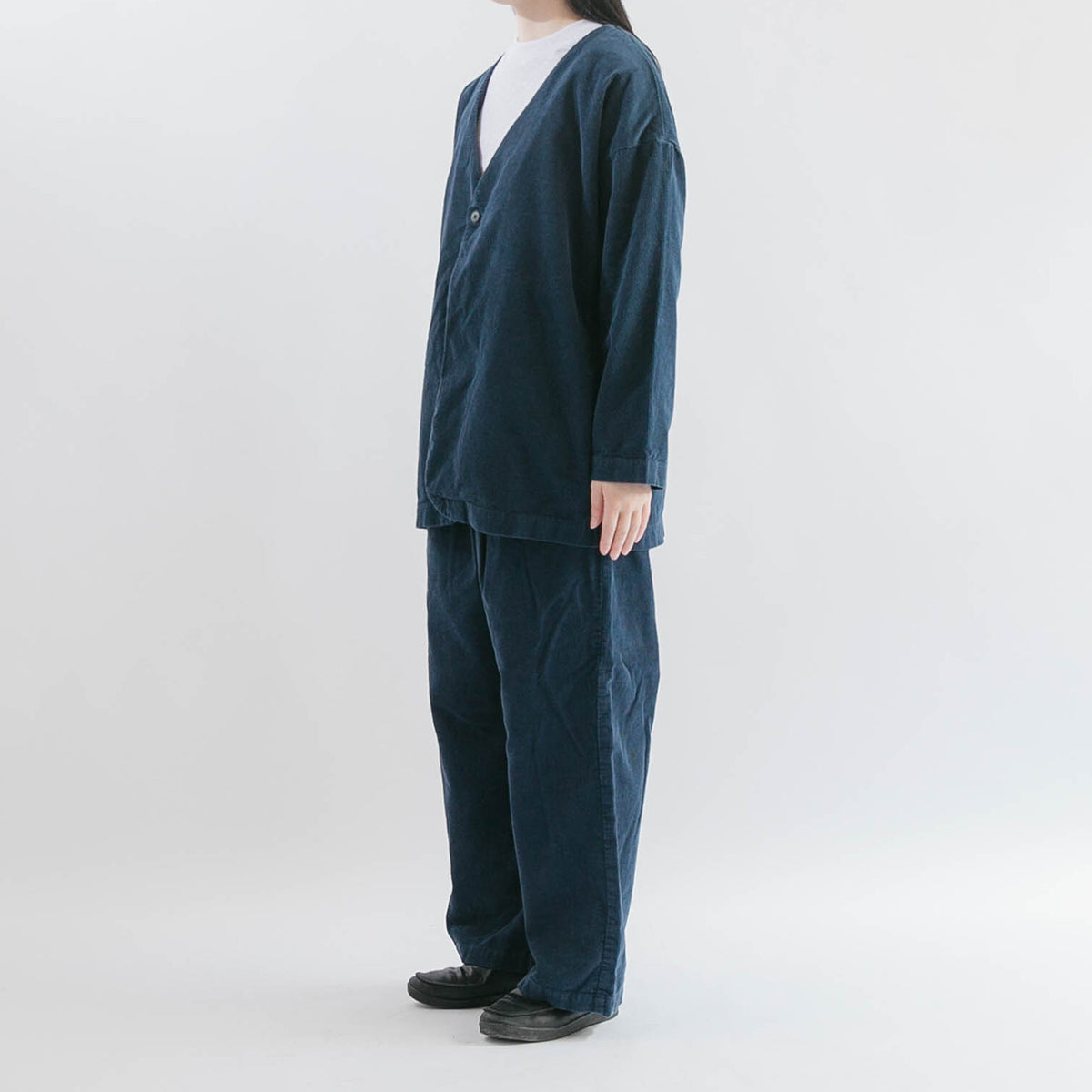 Corduroy<br>round cardigan<br>No.2610