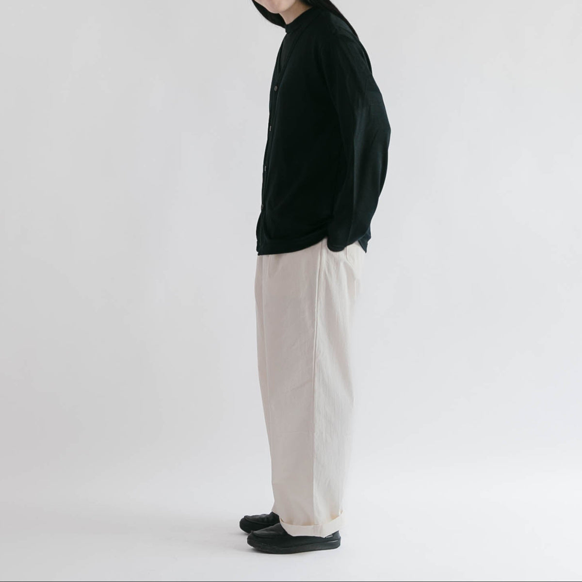 Merino wool<br> V-neck cardigan<br> No.2624