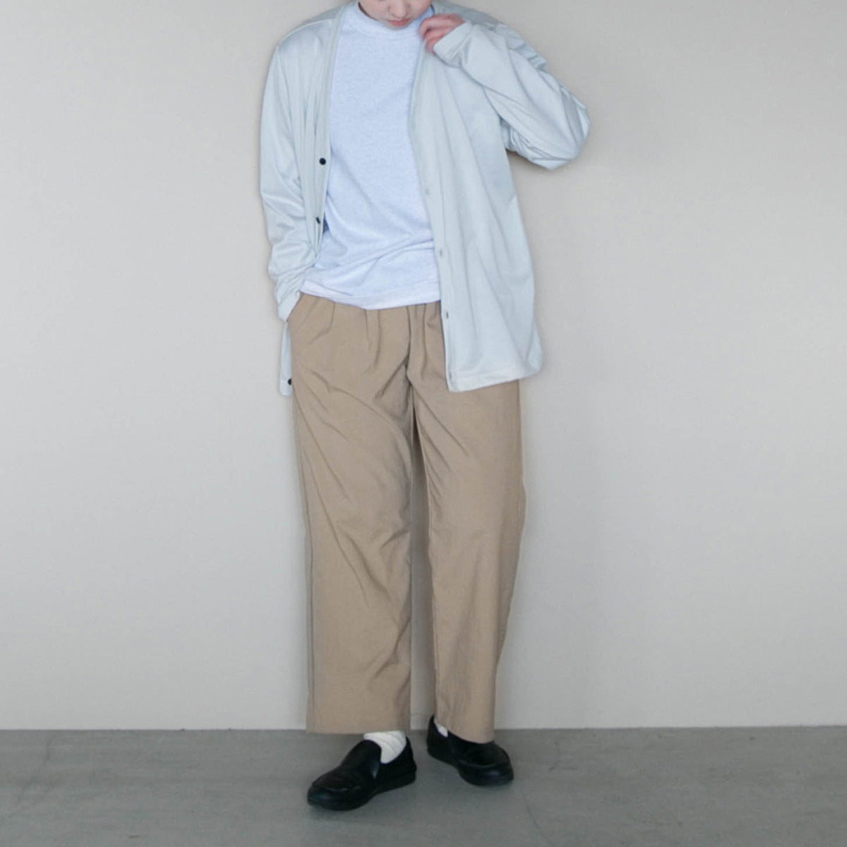 (Orders)<br> V-neck cardigan<br> No.2658