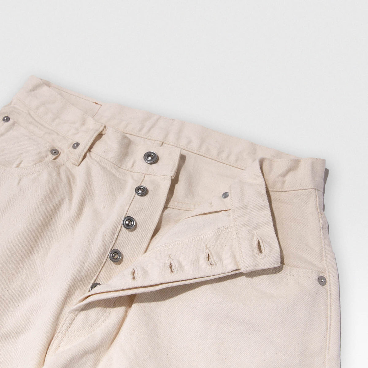 HATSKI<br>DENIM03 Wide Tapered Denim<br>-Ecru-