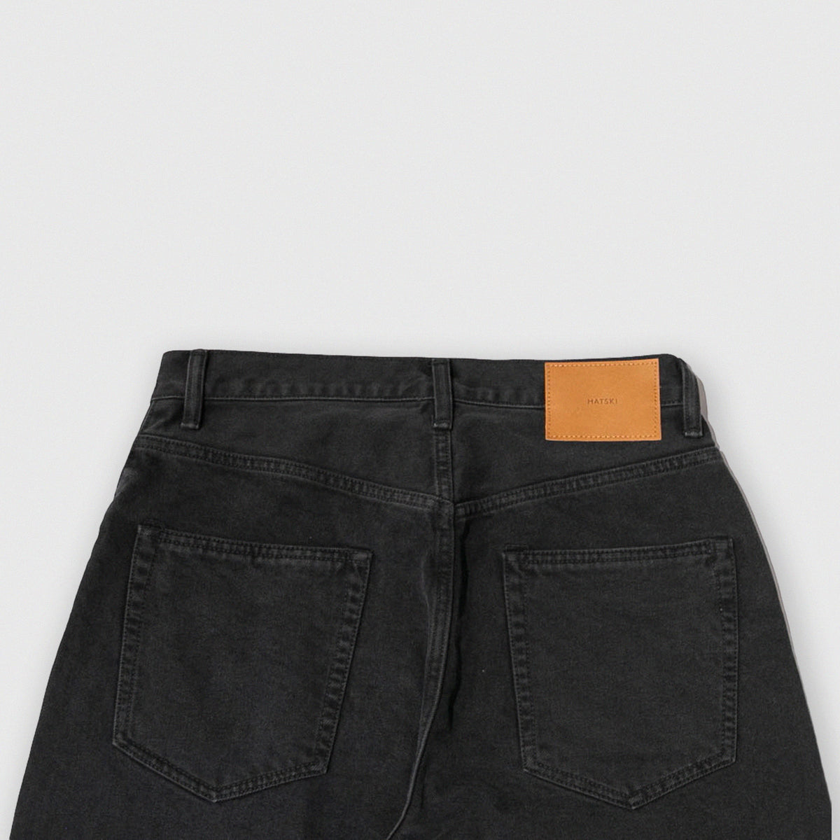 HATSKI<br> Wide Tapered Denim<br> HTK-22003